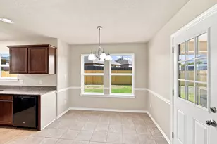 1720 Lakeway Dr, Cleburne, TX 76033 - Photo 17