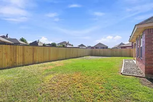 1720 Lakeway Dr, Cleburne, TX 76033 - Photo 37