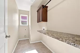 1720 Lakeway Dr, Cleburne, TX 76033 - Photo 31
