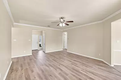 1720 Lakeway Drive, Cleburne, TX 76033 - Photo 11