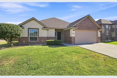1720 Lakeway Drive, Cleburne, TX 76033 - Photo 1