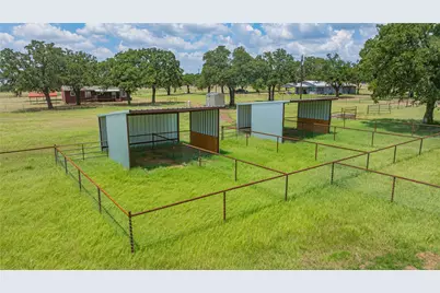 1402 County Road 185, Stephenville, TX 76401 - Photo 27