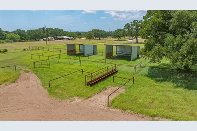 1402 County Road 185, Stephenville, TX 76401 - Photo 29