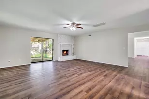 209 Mistletoe Ln, Keene, TX 76059 - Photo 5