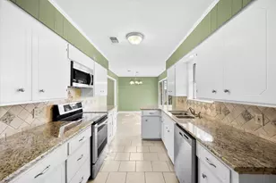 2925 Melmar Park St, Commerce, TX 75428 - Photo 9