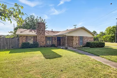 2925 Melmar Park Street, Commerce, TX 75428 - Photo 1