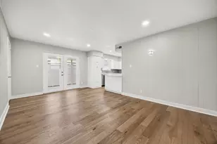 6035 Sandhurst Ln, Dallas, TX 75206 - Photo 23