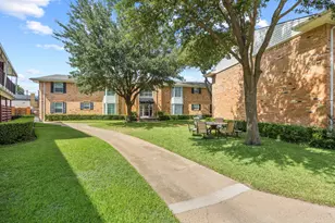 6035 Sandhurst Ln, Dallas, TX 75206 - Photo 29