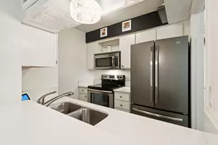 4845 Cedar Springs Rd, Dallas, TX 75219 - Photo 7