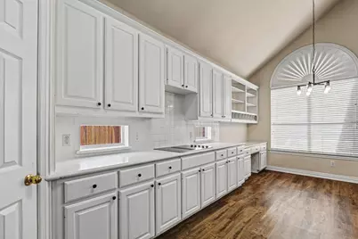 1610 Lakeland Park Drive, Garland, TX 75043 - Photo 15