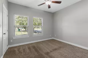 1624 E King St, Sherman, TX 75090 - Photo 7