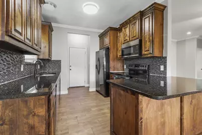 1624 E King Street, Sherman, TX 75090 - Photo 3