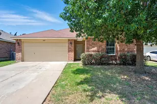 1429 Royal Meadows Tr, Fort Worth, TX 76140 - Photo 1