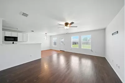 1429 Royal Meadows Trail, Fort Worth, TX 76140 - Photo 5