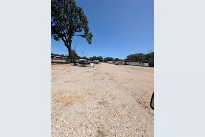 1204 Tool Drive, Tool, TX 75143 - Photo 3