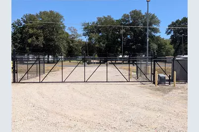 1204 Tool Drive, Tool, TX 75143 - Photo 9