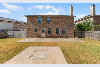 1741 Baxter Springs Drive, Fort Worth, TX 76247 - Photo 17