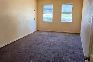 313 Lawndale St, Robinson, TX 76706 - Photo 7