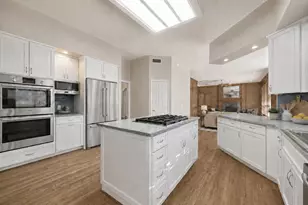 13226 Cedar Ln, Farmers Branch, TX 75234 - Photo 13