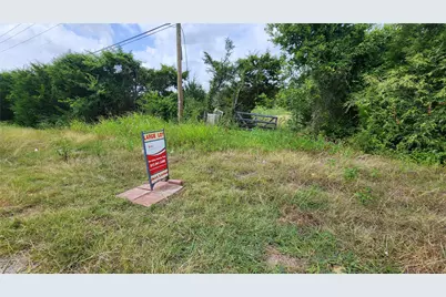4628 Lasater Road, Balch Springs, TX 75181 - Photo 3