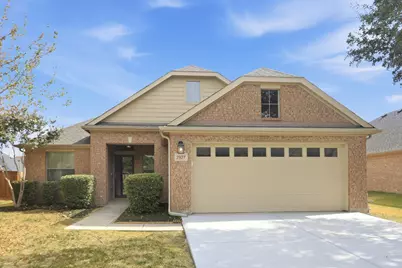2927 Albares Drive, Grand Prairie, TX 75054 - Photo 1