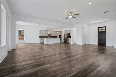 915 Crossvine Drive, Mansfield, TX 76063 - Photo 15