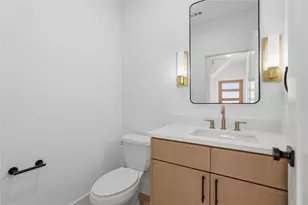3300 S Harwood St, Dallas, TX 75215 - Photo 9