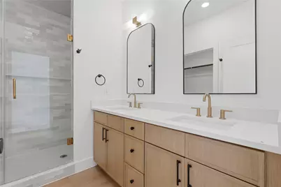 3300 S Harwood Street, Dallas, TX 75215 - Photo 13
