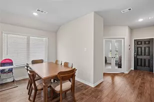 10617 Stag Ln, Fort Worth, TX 76036 - Photo 5
