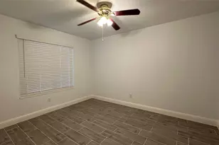 5300 Duchess Ct, Lake Dallas, TX 75065 - Photo 3