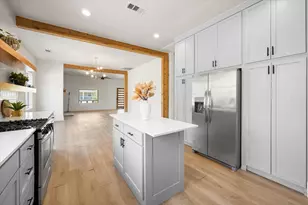 501 S Clinton Ave, Dallas, TX 75208 - Photo 11