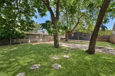 501 S Clinton Avenue, Dallas, TX 75208 - Photo 27