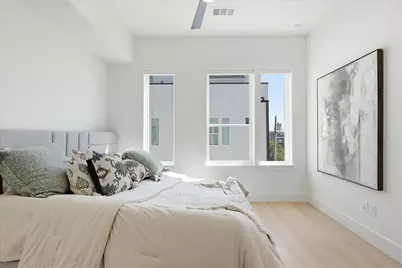 4315 San Jacinto Street #302, Dallas, TX 75204 - Photo 29