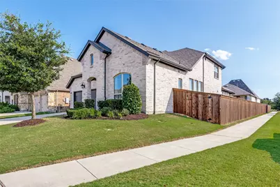 1661 Everitt Trail, Fort Worth, TX 76052 - Photo 3