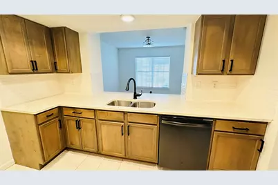 805 Summercreek Drive, Lewisville, TX 75067 - Photo 11