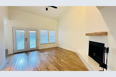 805 Summercreek Drive, Lewisville, TX 75067 - Photo 9