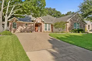 2817 Naples Dr, Hurst, TX 76054 - Photo 1
