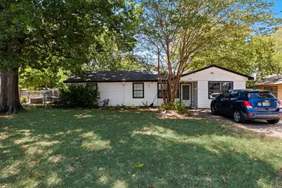 1704 S Clay Street, Kaufman, TX 75142 - Photo 1