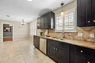 1101 De Pauw Dr, Arlington, TX 76012 - Photo 7