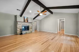 1101 De Pauw Dr, Arlington, TX 76012 - Photo 3