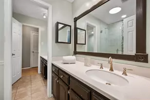 1101 De Pauw Dr, Arlington, TX 76012 - Photo 13