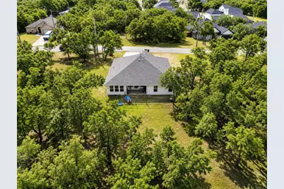 722 Haynie Drive, Runaway Bay, TX 76426 - Photo 27