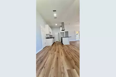 405 Odell Street, Cleburne, TX 76033 - Photo 13