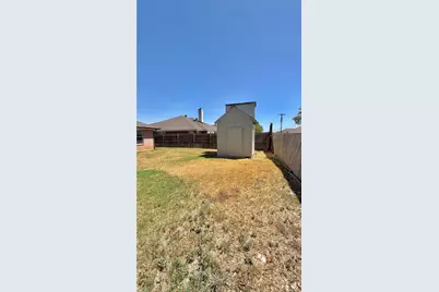 405 Odell Street, Cleburne, TX 76033 - Photo 35