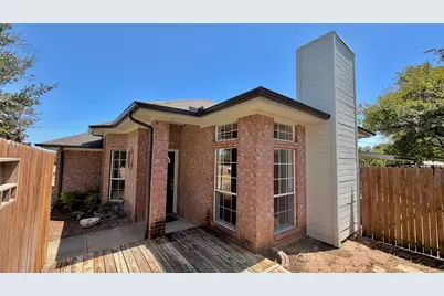 405 Odell Street, Cleburne, TX 76033 - Photo 3