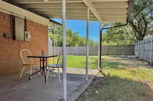 405 Odell St, Cleburne, TX 76033 - Photo 31