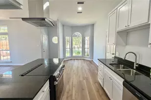 405 Odell St, Cleburne, TX 76033 - Photo 11