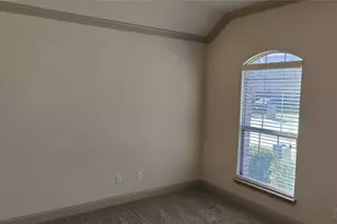 113 Chelsea Ct, Lewisville, TX 75067 - Photo 3