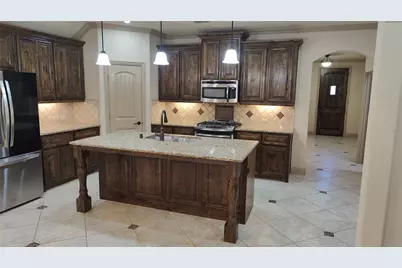 113 Chelsea Court, Lewisville, TX 75067 - Photo 7