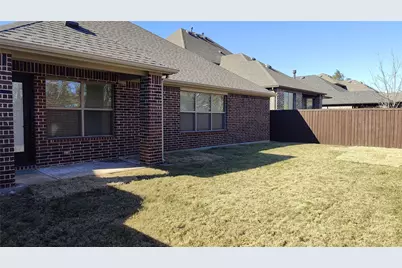 113 Chelsea Court, Lewisville, TX 75067 - Photo 21